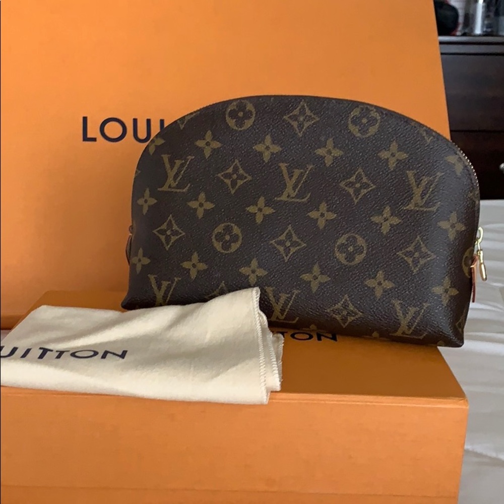 Authentic Louis Vuitton Cosmetic Pouch GM